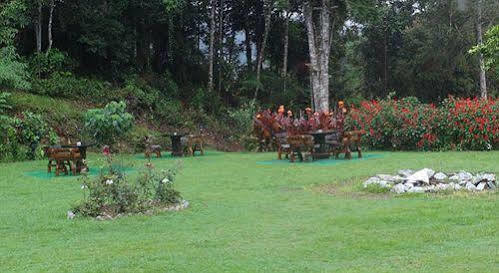 Dew Drop Inn Tanah Rata Ngoại thất bức ảnh